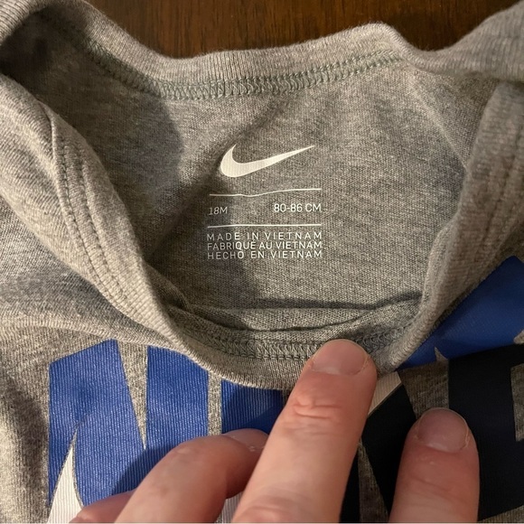 Nike | Logo Bodysuit & Shorts Set | 18 mo - Picture 4 of 7